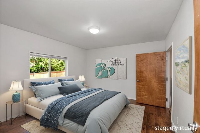 1707 Ginger Place E, Port Orchard, WA 98366