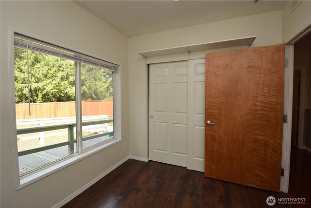 1707 Ginger Place E, Port Orchard, WA 98366