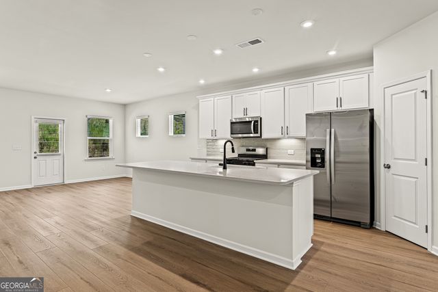 408 Beacon Way, Villa Rica, GA 30180