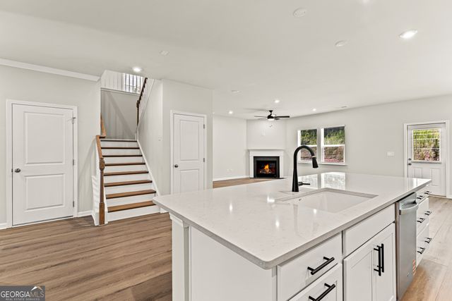 408 Beacon Way, Villa Rica, GA 30180