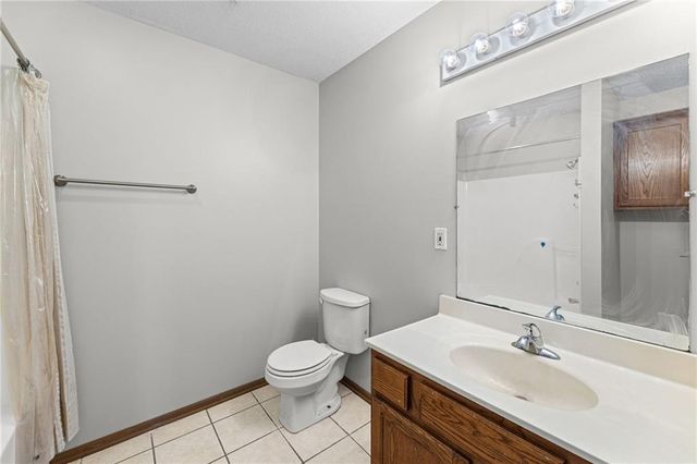 741 Pinewood Street, Gardner, KS 66030