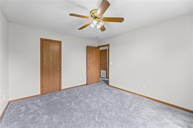 741 Pinewood Street, Gardner, KS 66030
