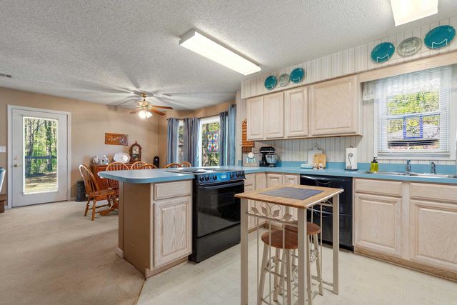 245 Wildflower Court, Hot Springs, AR 71909