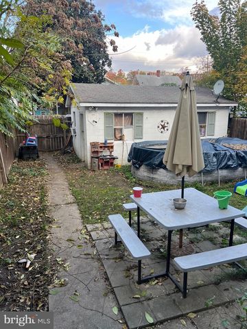 286 S WATER ST, Keyser, WV 26726