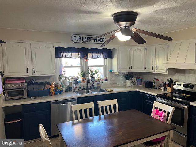 286 S WATER ST, Keyser, WV 26726