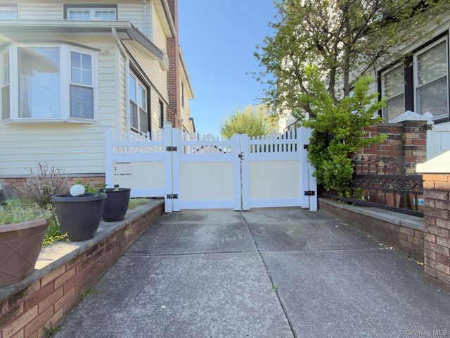 209-44 110th Avenue, Queens Village, NY 11429