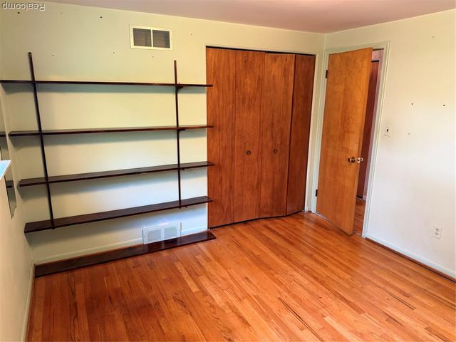 32402 Dunford Street, Farmington Hills, MI 48334