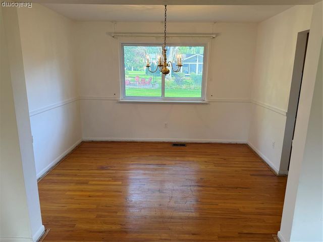 32402 Dunford Street, Farmington Hills, MI 48334