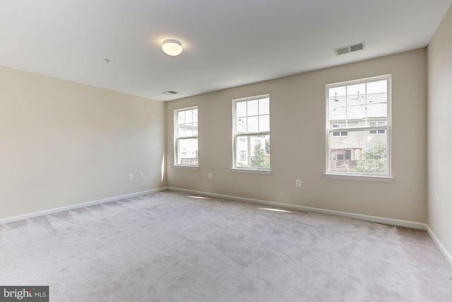 819 WESTMORE AVE, Rockville, MD 20850