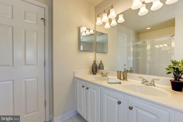 819 WESTMORE AVE, Rockville, MD 20850