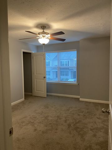 2378 Age Ave, Murfreesboro, TN 37130