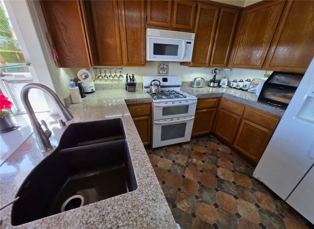 28002 Virginia, Mission Viejo, CA 92692