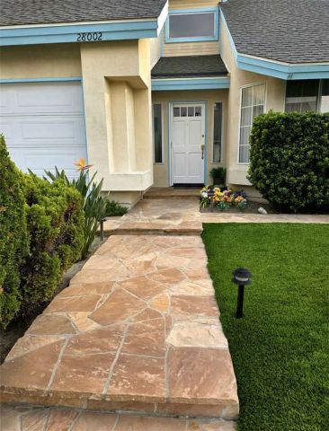 28002 Virginia, Mission Viejo, CA 92692