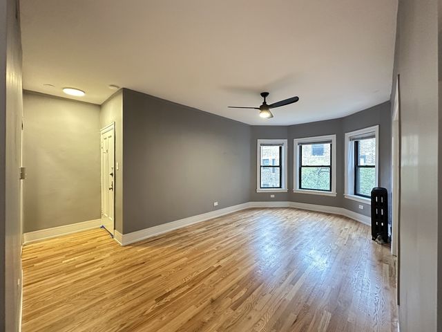 639 W Cornelia Avenue 2S, Chicago, IL 60657