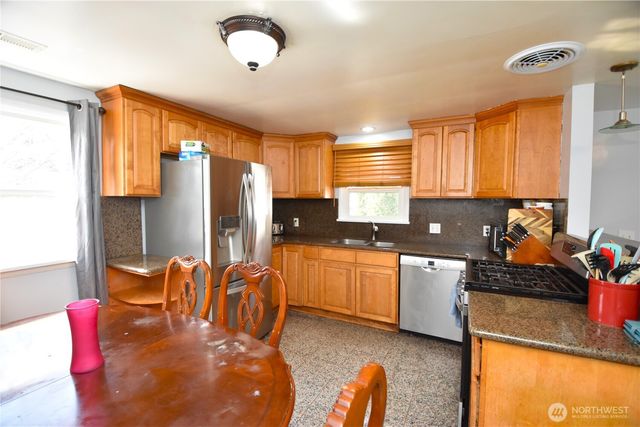 1030 Warner Street, Sedro Woolley, WA 98284