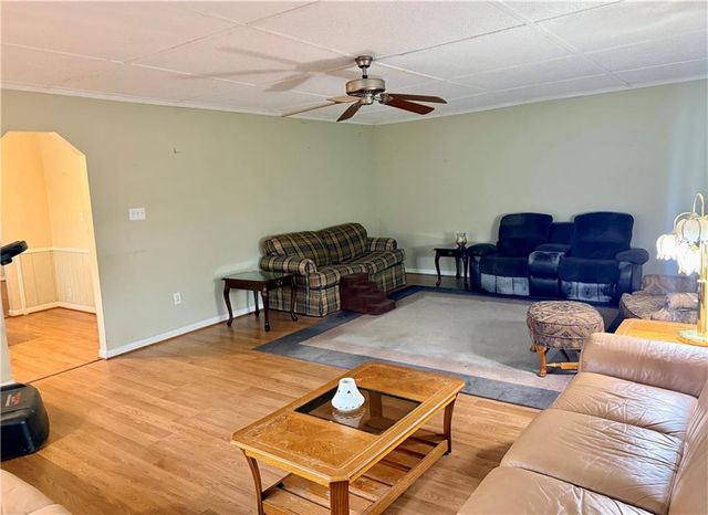 4615 Cresant Lane, Douglasville, GA 30135