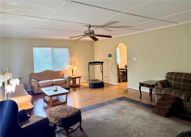 4615 Cresant Lane, Douglasville, GA 30135