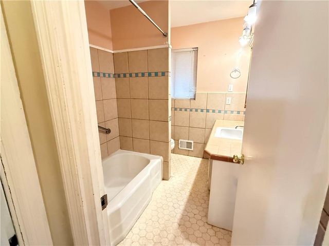 4615 Cresant Lane, Douglasville, GA 30135