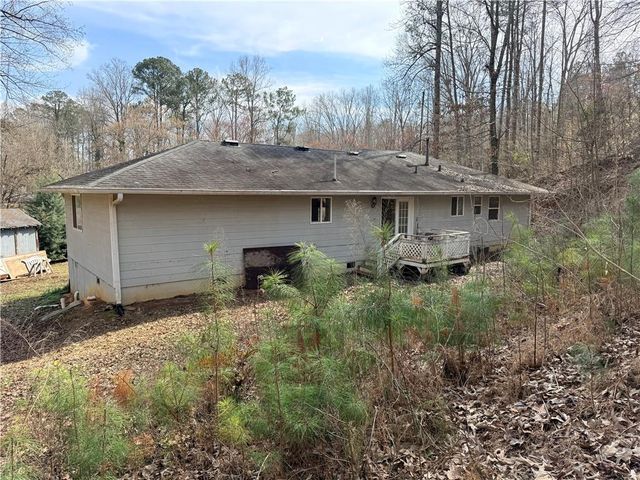 4615 Cresant Lane, Douglasville, GA 30135