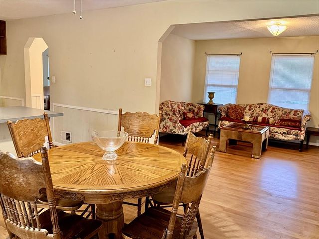 4615 Cresant Lane, Douglasville, GA 30135