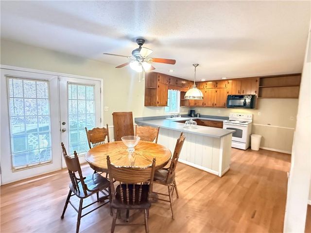 4615 Cresant Lane, Douglasville, GA 30135