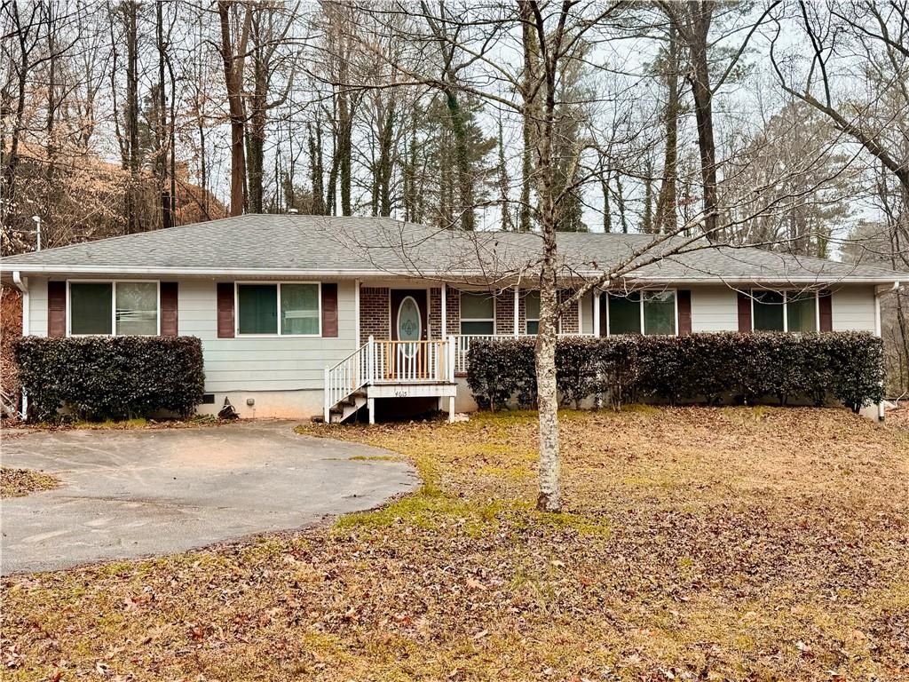 4615 Cresant Lane, Douglasville, GA 30135