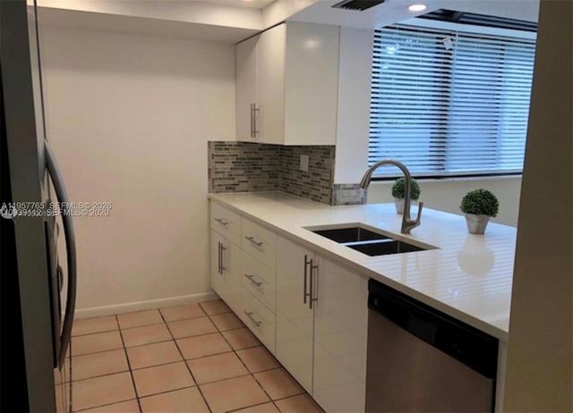 3089 NE 183rd Ln 89, Aventura, FL 33160