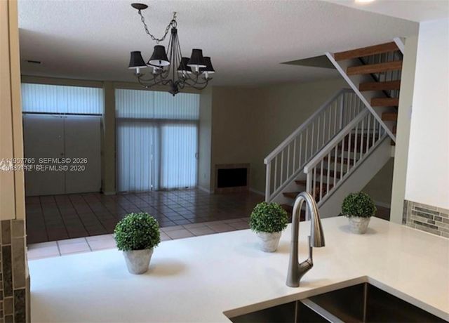 3089 NE 183rd Ln 89, Aventura, FL 33160