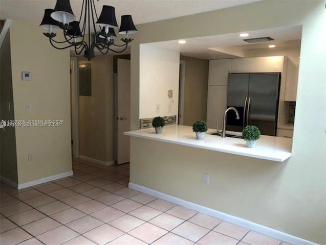 3089 NE 183rd Ln 89, Aventura, FL 33160