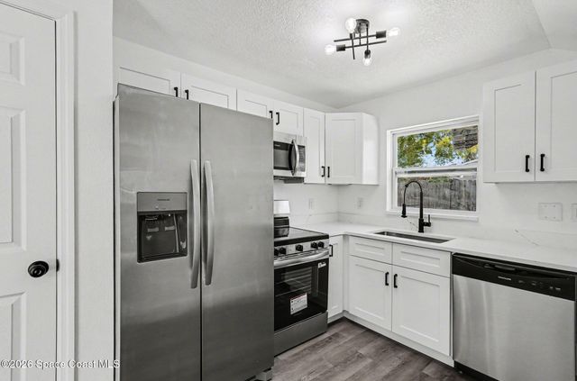 5240 Sutton Avenue, Melbourne, FL 32904