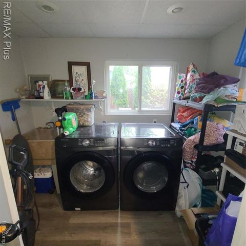 698 Shenandoah Drive, Clawson, MI 48017