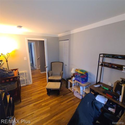 698 Shenandoah Drive, Clawson, MI 48017