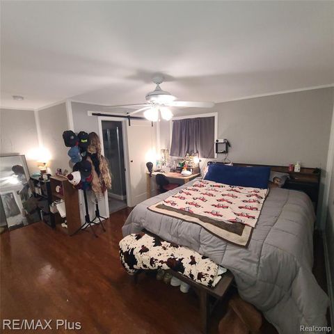 698 Shenandoah Drive, Clawson, MI 48017