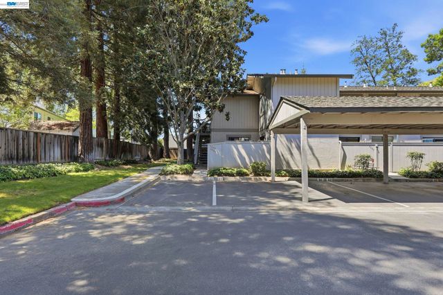 5005 Grey Feather Cir, San Jose, CA 95136