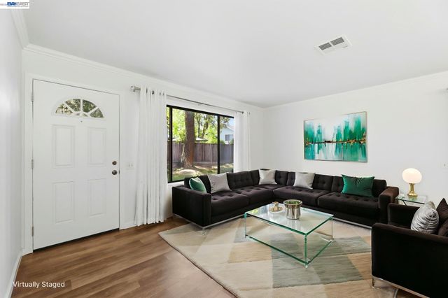 5005 Grey Feather Cir, San Jose, CA 95136