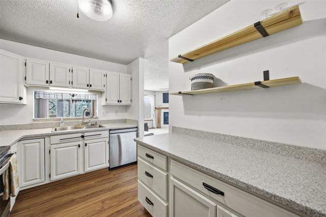 2615 Pheasant Ridge Court, Marion, IA 52302