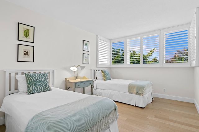 223 Atlantic Avenue 4e, Palm Beach, FL 33480