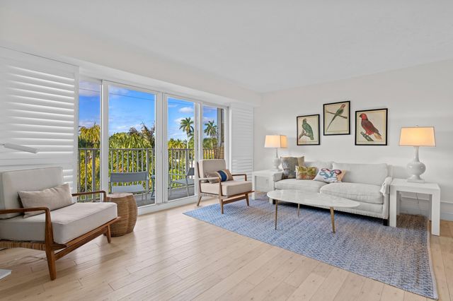 223 Atlantic Avenue 4e, Palm Beach, FL 33480