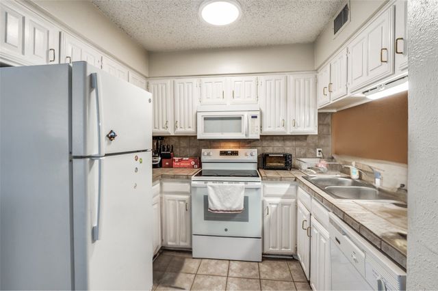 895 Dublin Drive 4, Richardson, TX 75080