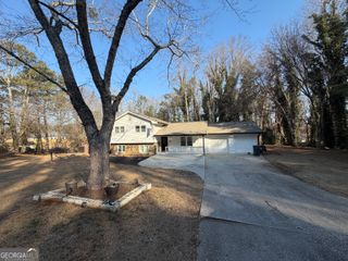 1667 Lake Louella Road, Suwanee, GA 30024