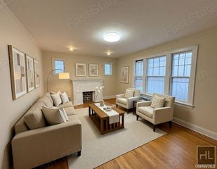 126 Park Hill Avenue, Yonkers, NY 10701