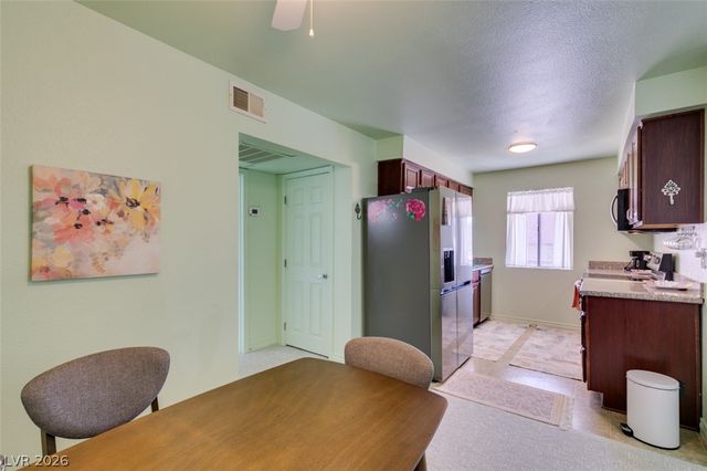 5060 Indian River Drive 372, Las Vegas, NV 89103