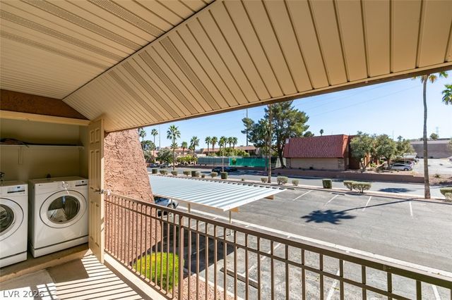 5060 Indian River Drive 372, Las Vegas, NV 89103