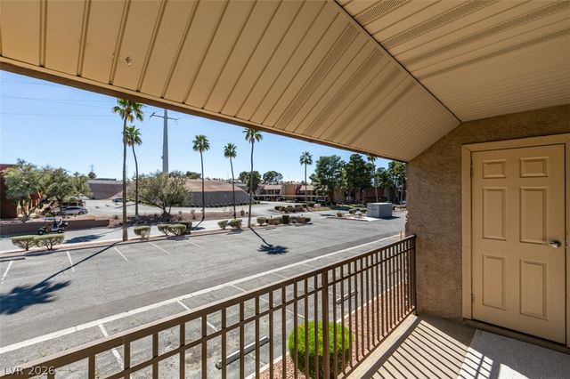 5060 Indian River Drive 372, Las Vegas, NV 89103