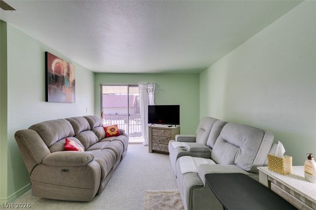 5060 Indian River Drive 372, Las Vegas, NV 89103