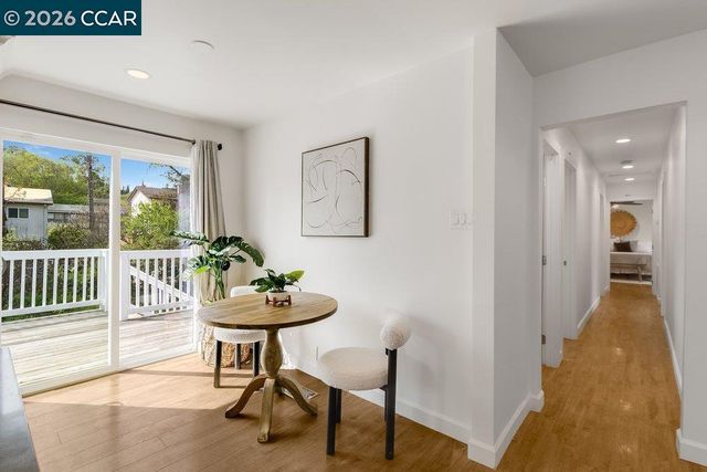 2472 Monterey Ave, Martinez, CA 94553