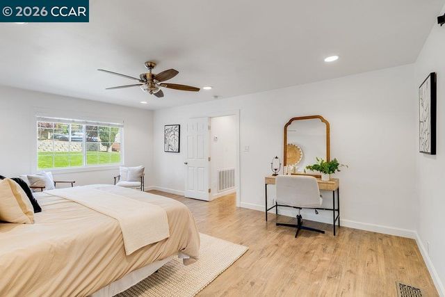 2472 Monterey Ave, Martinez, CA 94553