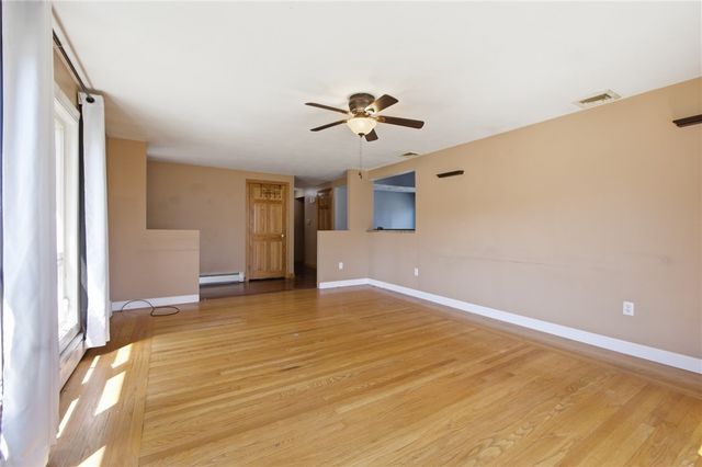 95 Uxbridge Street, Cranston, RI 02920