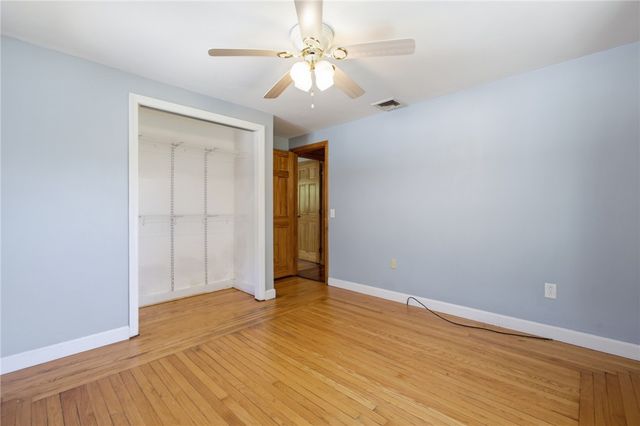 95 Uxbridge Street, Cranston, RI 02920