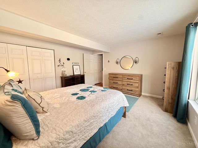 220 Gatehouse Court, Monroe, OH 45050